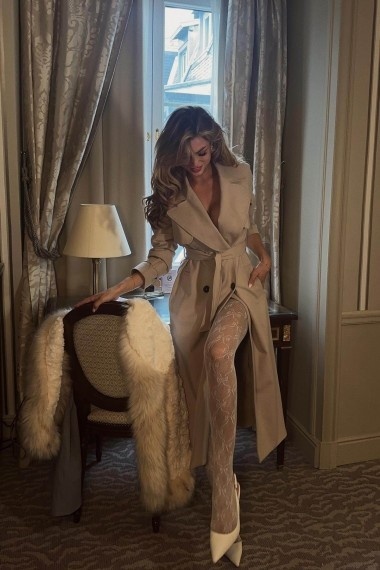 Malika, escort rusa en Madrid que ofrece francés natural.