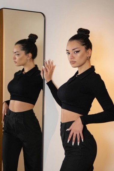 Ember, escort rusa en Madrid que ofrece acompañamiento.